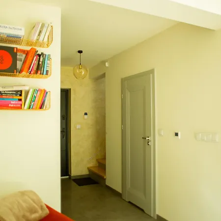 Lasownia Dom Dzieciol 別荘 Wielecin