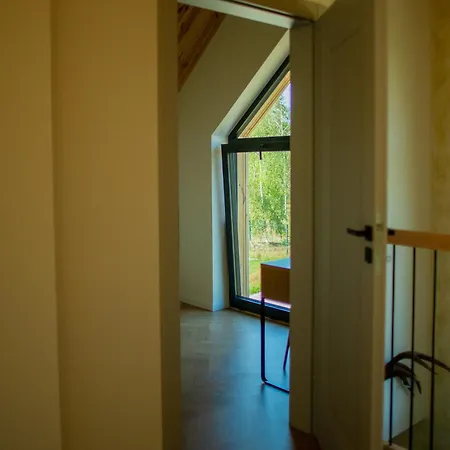 Lasownia Dom Dzieciol * Wielecin