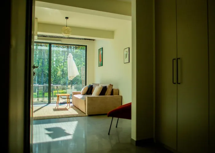 Lasownia Dom Dzieciol Дом отдыха Wielecin